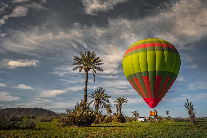 1-Hour VIP Morning Hot Air Balloon Flight from Marrakech with Breakfast - Preparing for takeoff among the balloons