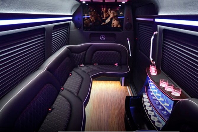 14 Passenger Luxury Sprinter Party Bus Ft Lauderdale 3 hour - A private Sprinter for a self-made South Florida outing