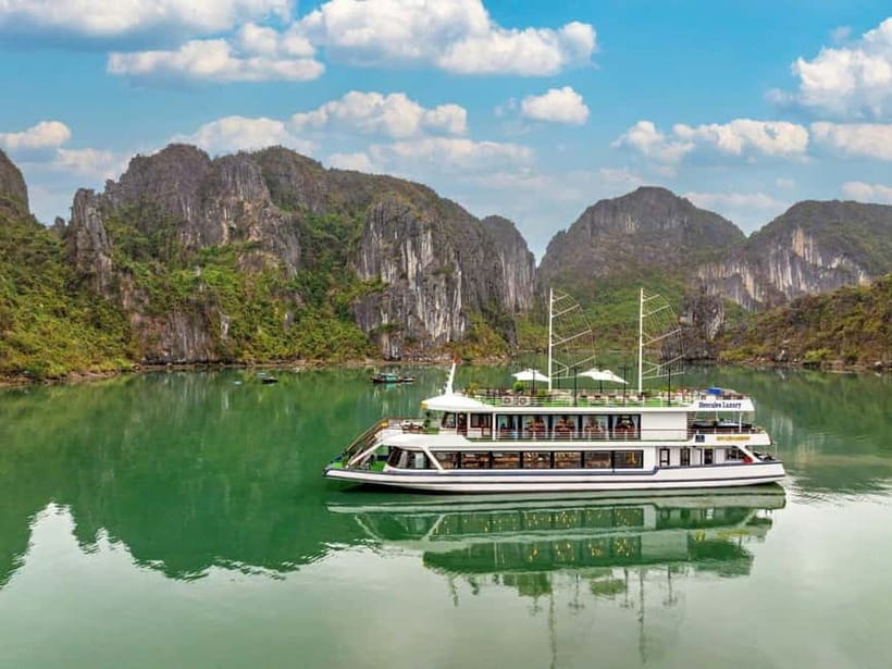 2-Day: Hanoi - Ninh Binh - Halong Bay Luxury Cruise - Trang An is the day’s most graceful ride