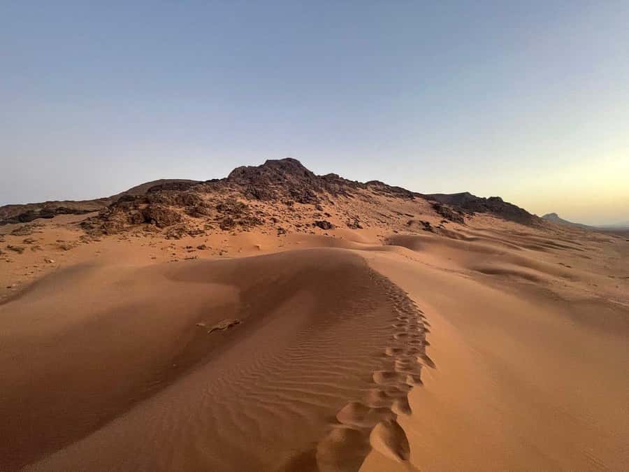 2-Day Luxury Excursion from Marrakech to the Zagora Desert - Leaving Marrakech for the Atlas Mountains