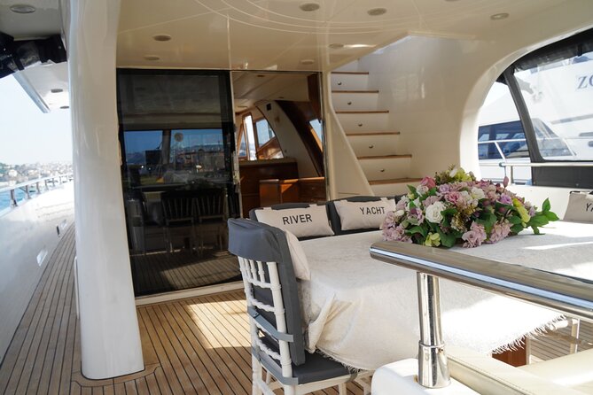 2 Hours Luxury Private Yacht Cruise on the Bosphorus - A private yacht rather than a crowded sightseeing boat