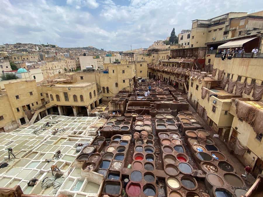 2Days Luxury Desert Tour From Errachidia To Fes Via Merzouga - Midelt gives the long drive a needed pause