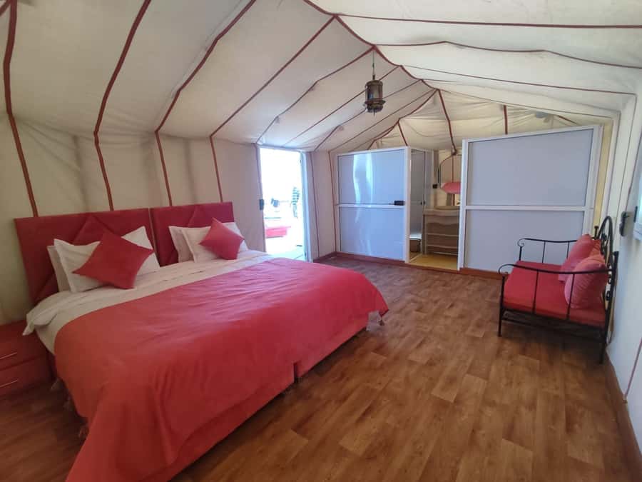 2Days Luxury Desert Tour From Errachidia To Fes Via Merzouga - What the $181 price really covers