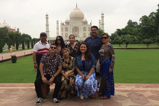 3-Day Private Luxury Golden Triangle Tour to Agra and Jaipur From New Delhi - Guides, drivers, and the human side of the tour