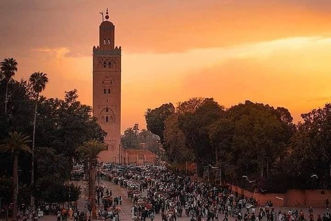 3 Days Luxury private Desert Tour From Fez to Marrakech - Day Two: Sunrise, Rissani, and the Road to Dades