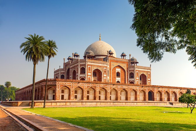 3-Days Private Golden Triangle Tour: Delhi, Agra & Jaipur by Car - What the $127 price really covers