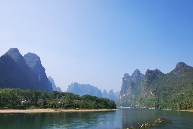 3 Days Private Luxury Guilin Highlights Tour - Yulong River’s quieter countryside