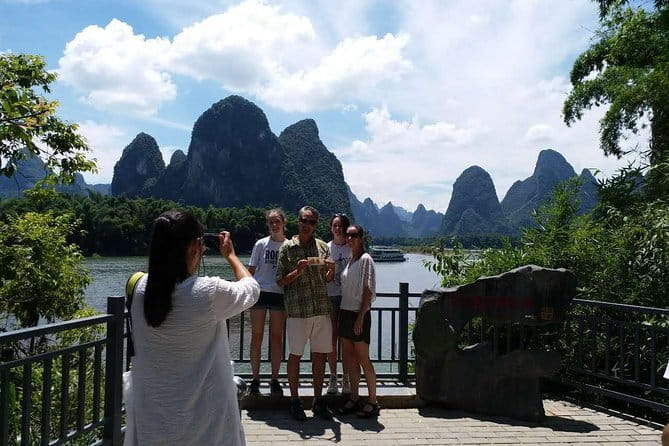 3 Days Private Luxury Guilin Highlights Tour - Diecai Hill and Guilin from above