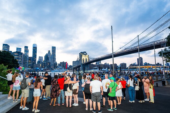 3 Hour Luxury Bus Tour of NYC Night Highlights - Greenwich Village, Washington Square, Chinatown, and Little Italy