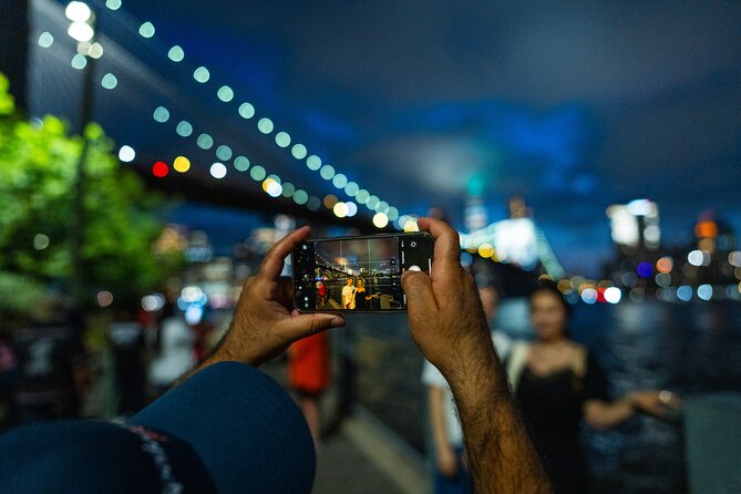 3 Hour Luxury Bus Tour of NYC Night Highlights - Crossing the Manhattan Bridge to DUMBO