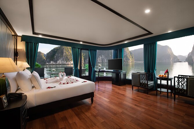 3D2N Luxury HaLong Bay with Aspira Cruise: kayak, Cat Ba island - Getting from Hanoi to the ship