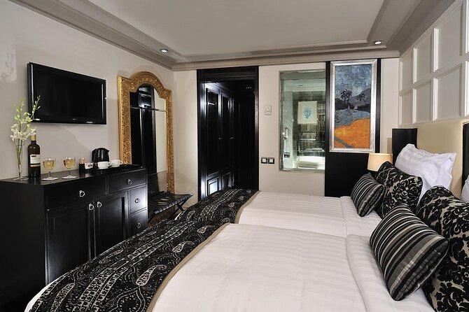 4-Day Luxury Nile Cruise from Aswan to Luxor with Private Guide - The guide and the feel of a private tour