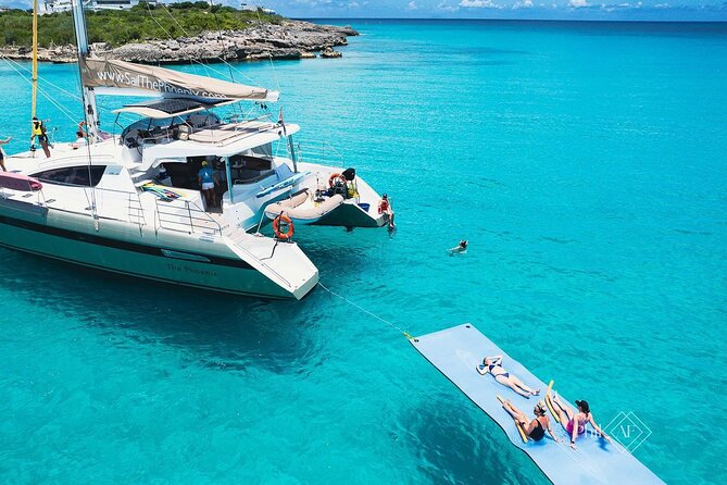 5 Hour Luxury Catamaran Day Sail in Sint Maarten on The Phoenix - Key points before you book
