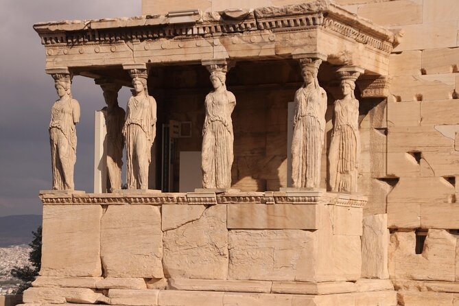 6-Hour Private Luxury Tour in Athens: Exclusively for couples - Temple of Olympian Zeus and a lesson in scale