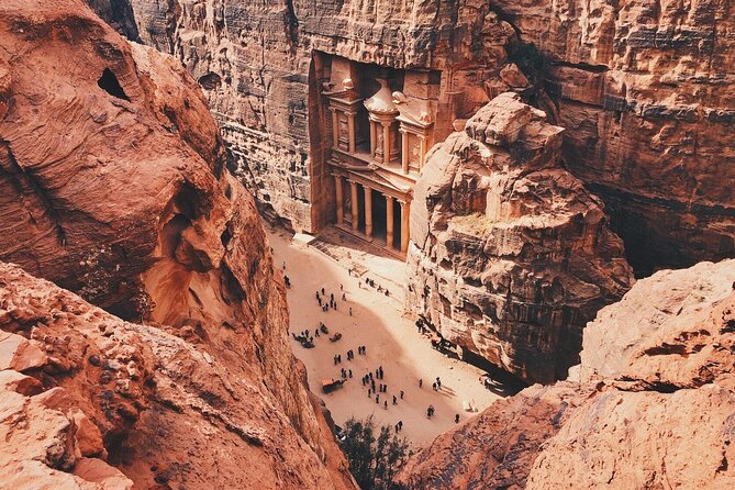 7-Day Super Luxury Guided Tour By Mercedes S-Class - Day 3: Madaba mosaics, Mount Nebo, and the Jordan River