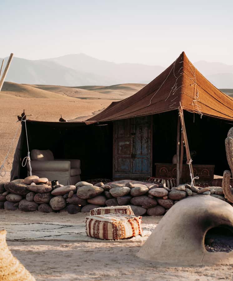 Agafay Desert Luxury Dinner w Live Music & Fire Show - Who will enjoy this most