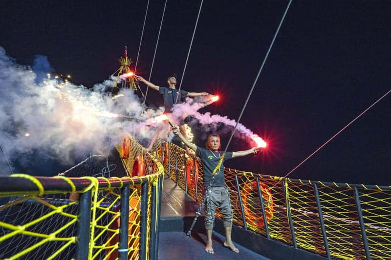 Alanya: All Inclusive Sunset Cruise on a Luxury Boat - Swimming in the open sea