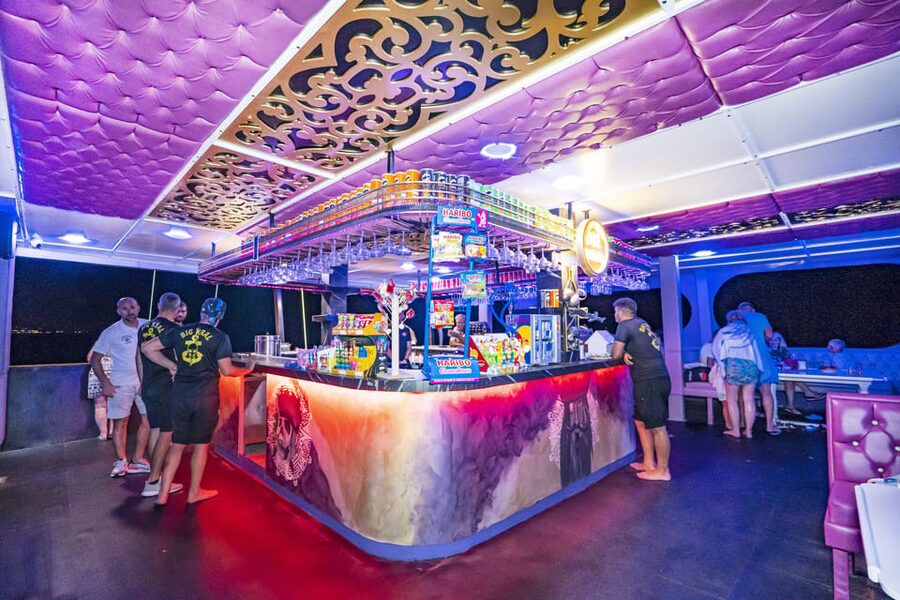 Alanya: All Inclusive Sunset Cruise on a Luxury Boat - What $53 includes, and where the value lies