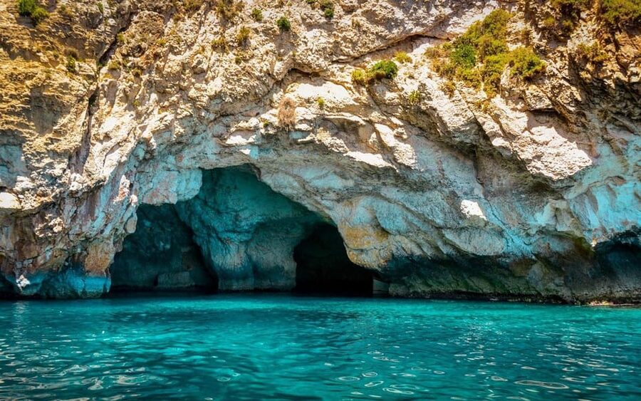 Alanya: Luxury Mega Pirate Boat W/ Lunch, Drinks & Transfer - Who will enjoy this Alanya cruise most