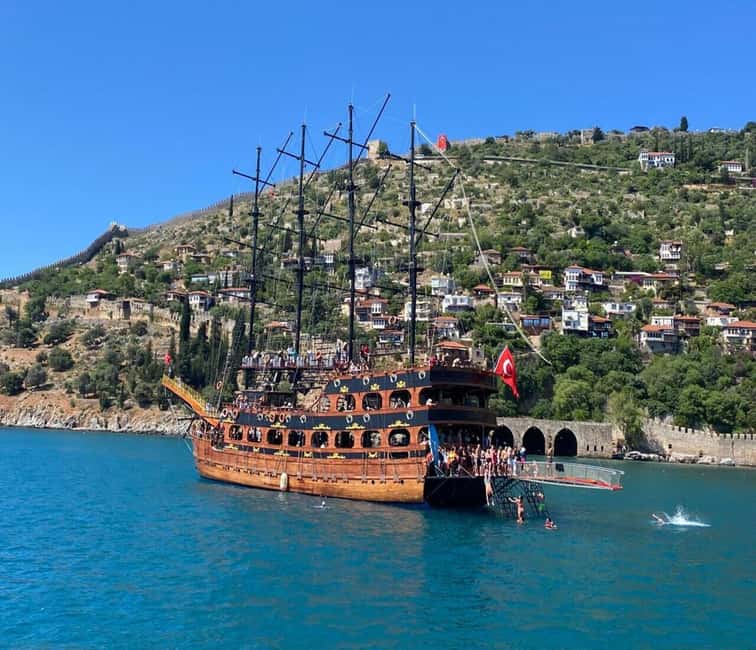 Alanya: Luxury Pirate Boat with Lunch & Unlimited Drinks - Key points before you book
