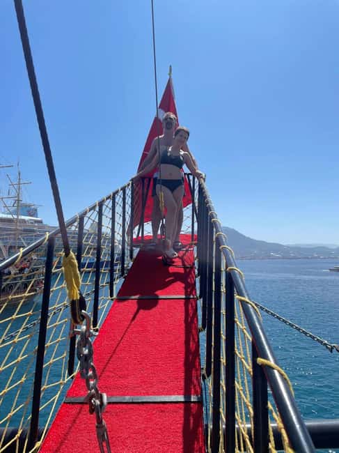 Alanya: Luxury Pirate Boat with Lunch & Unlimited Drinks - Transfers, timing, and the real length of the day