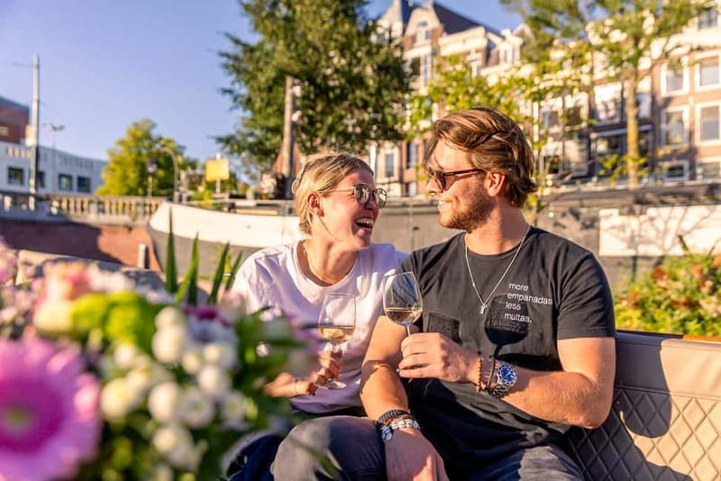 Amsterdam: 2-Hour Luxury Canal Cruise with Snacks & Drinks - Oudeschans, the Dancing Houses, and Herengracht