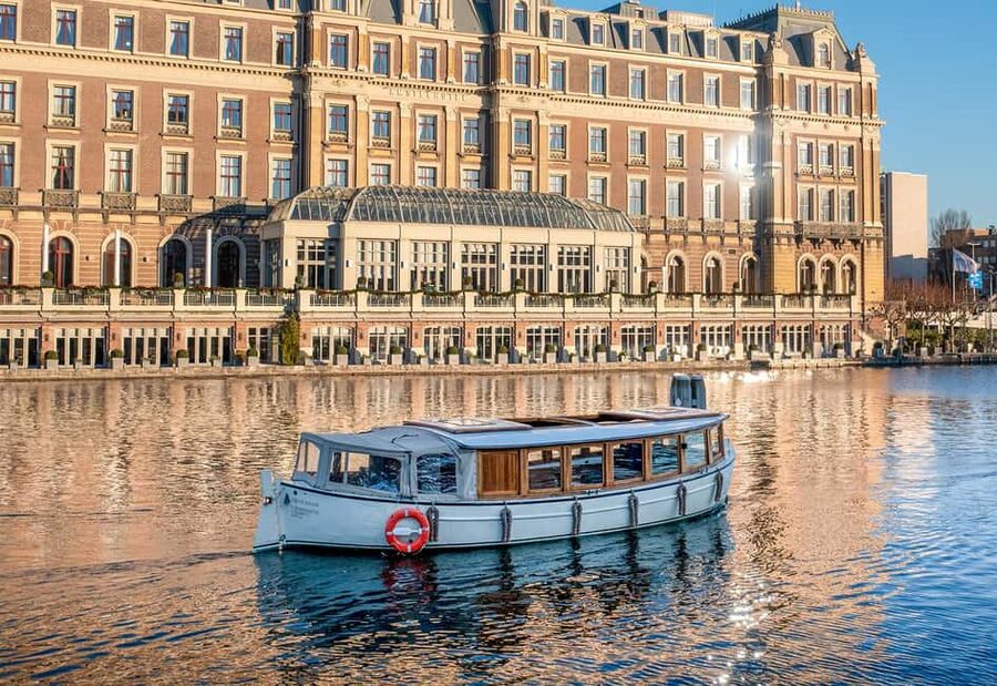 Amsterdam: 2-Hour Luxury Canal Cruise with Snacks & Drinks - From Prinsengracht to the Anne Frank House area