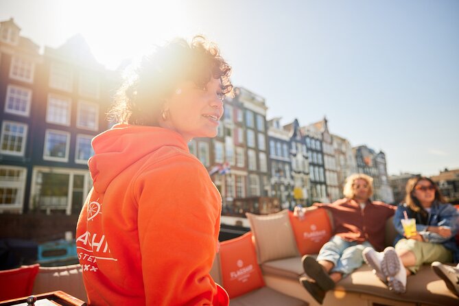 Amsterdam Classic Saloon Boat Canal Cruise with Live Guide - Why Amsterdam is best understood from the canal