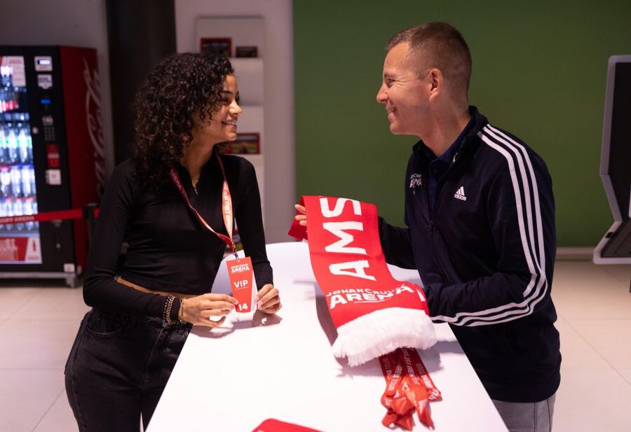 Amsterdam: Johan Cruijff Arena VIP Tour - The players’ tunnel, dugouts, and pitch views