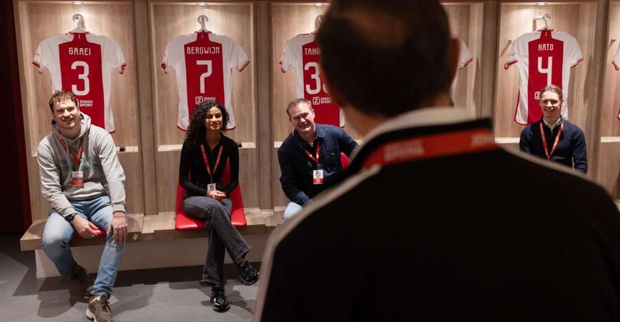 Amsterdam: Johan Cruijff Arena VIP Tour - The scarf, discounts, and real value