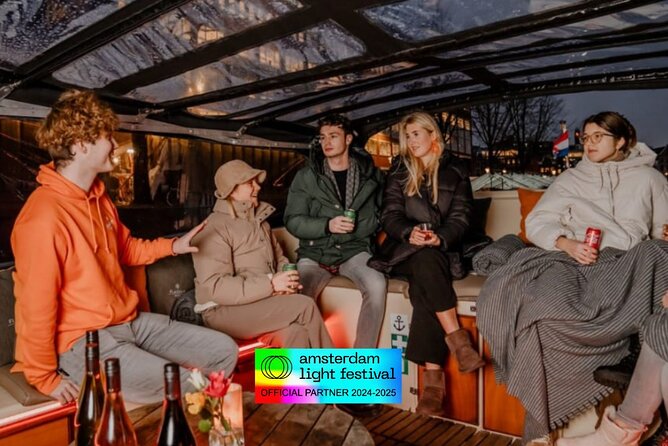 Amsterdam Light Festival: Cruise Unlimited Drinks & Bite option - The boat, seating, and weather