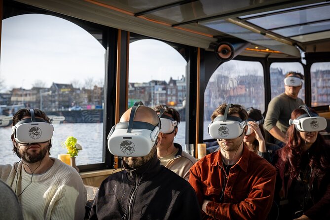 Amsterdam: Luxury Canal Cruise with Historic VR Experience - What the 75-Minute Boat Ride Feels Like