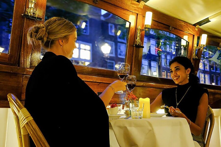 Amsterdam: Luxury Saloon Boat Cruise with 3-Course Dinner - The homemade aperitif and surprise amuse-bouche