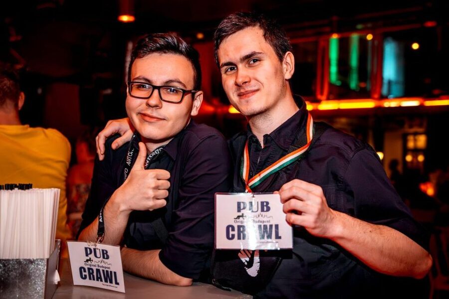 Amsterdam: Original Pub Crawl Party with VIP Entrance - What makes this Amsterdam pub crawl worth considering