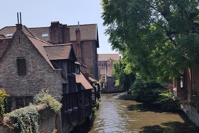 Amsterdam to Bruges – Private luxury Full-Day Tour Cristmasmarket - Optional Ghent, with an important question to ask