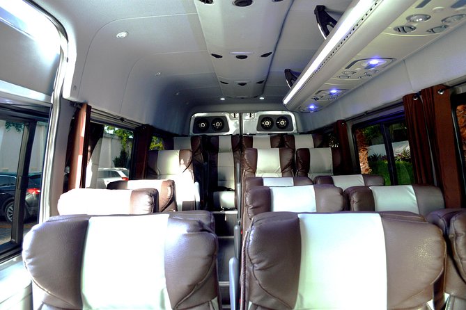 Arrival Luxury Transportation: Punta Cana International Airport to Hotels (1-5) - Seven destinations, seven different value calculations