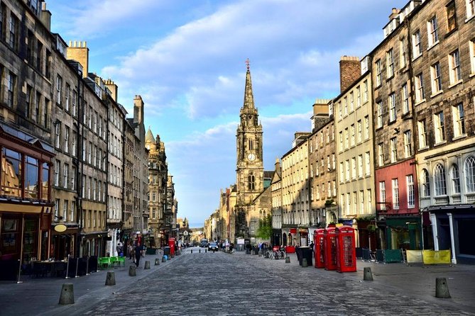 Arrival Transfer: Airport EDI to Edinburgh by Luxury Van - What happens after you land at Edinburgh Airport