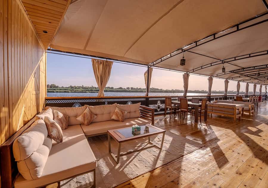 Aswan to Luxor: 4-Day Luxury Dahabiya Nile Cruise Adventure - Why a Dahabiya feels different from a large Nile ship