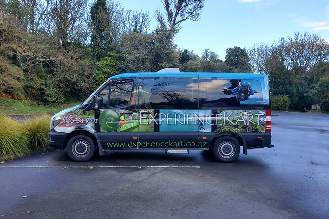 Auckland Airport Private Transfers in a Luxury Minibus - A Private Ride in a 12-Seat Mercedes Sprinter