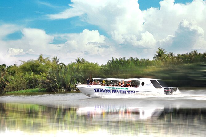 Authentic Mekong Delta Tour With Local Experts By SpeedBoat - Can Giuoc Market and the everyday Delta