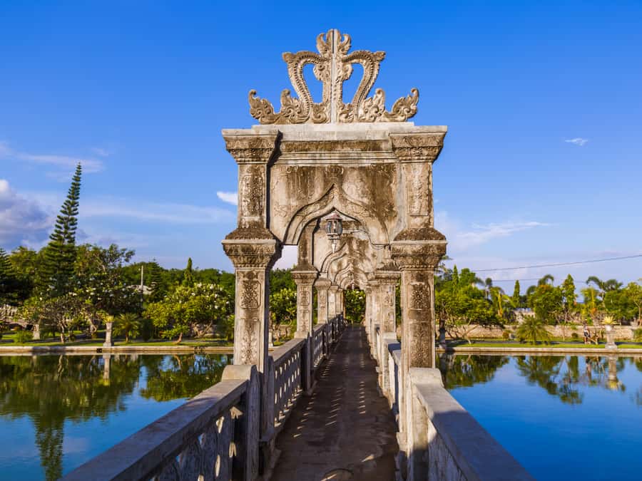 Bali: The Gate of Haven Trip Private Tour, Luxury Car - Who should book this Bali day trip