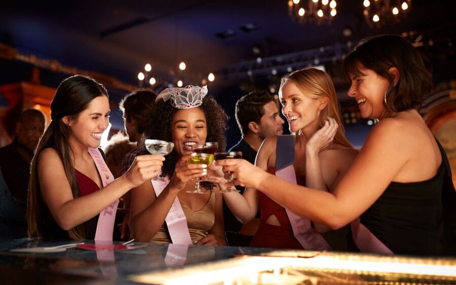 Bamberg: Bar & Club Tour with free Shots & VIP entry - What $34 buys you in Bamberg