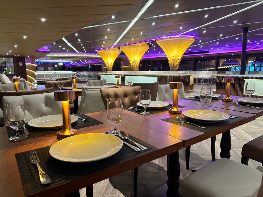 Bangkok: Opulence Luxury Chao Phraya Dinner Cruise - The Grand Palace and Wat Pho from the river