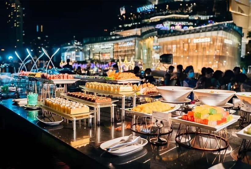 Bangkok: Opulence Luxury River Dinner Cruise with Live Band - Getting to ICON SIAM Pier 4