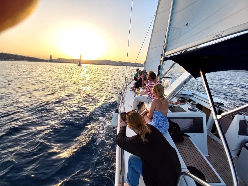 Barcelona: Luxury Private Sunset Yacht Cruise - Key points to know before you book