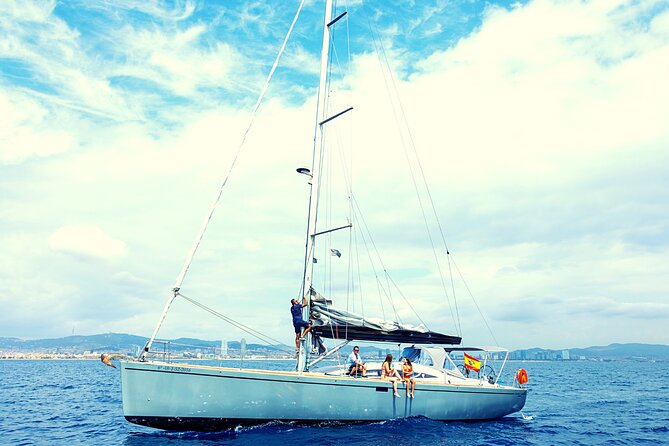 Barcelona Luxury Yacht Cruise – Day or Sunset, Open Bar & Snacks - Is $59.28 good value?