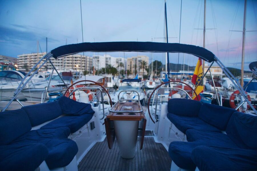 Barcelona: Private Luxury Sailing Tour - Who will get the most from this experience