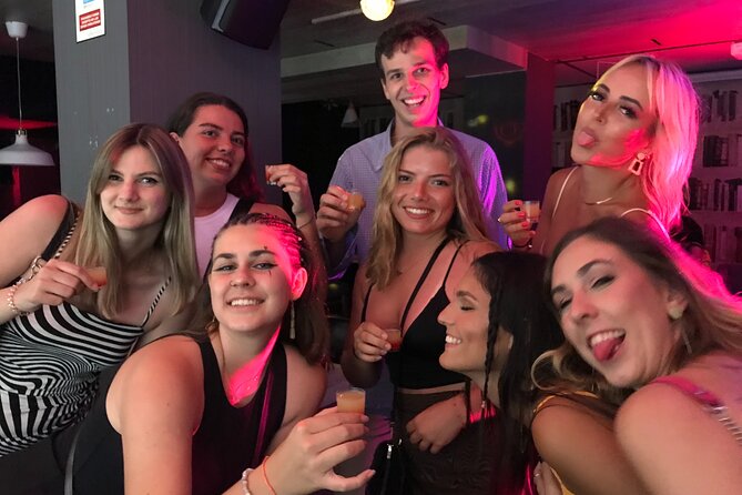 Barcelona Pub Crawl by KING -The Best Party tour & VIP Club Entry - What this Barcelona night is really designed to do