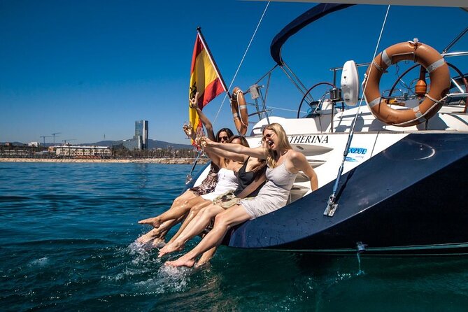 Barcelona Unique Private Luxury Sailing Tour (max 12 people) - How the private format changes the value