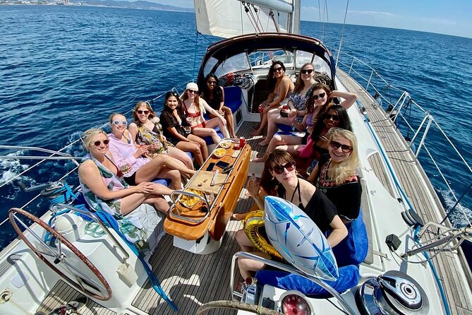 Barcelona Unique Private Luxury Sailing Tour (max 12 people) - Who will enjoy this sailing trip most
